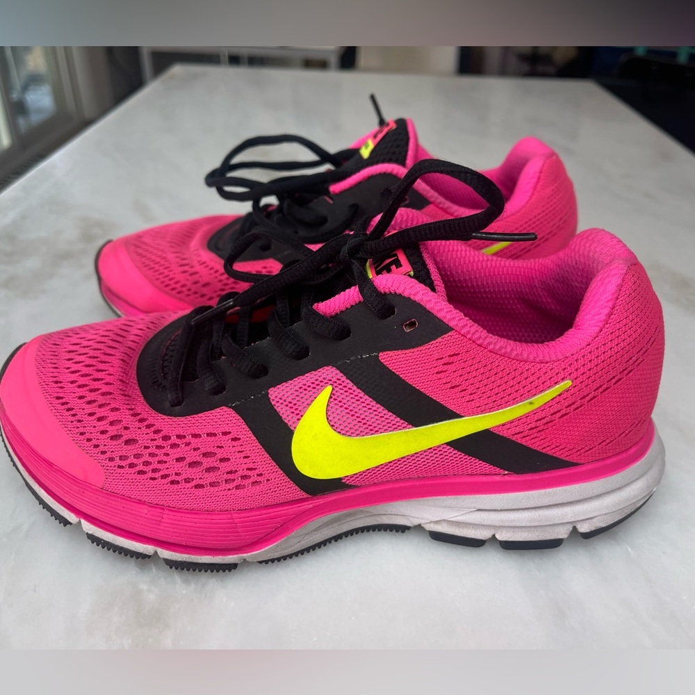 Nike Women's Athletic Shoes in Pink and Neon Yellow